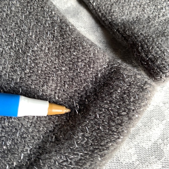 Gray With Metallic Threads Sparkle Articulated Thumb Knit Gloves - Picture 3 of 7